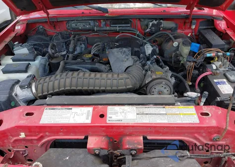 1999 Ford Ranger Xlt from USA, damaged, VIN 1FTYR11X6XTA87941